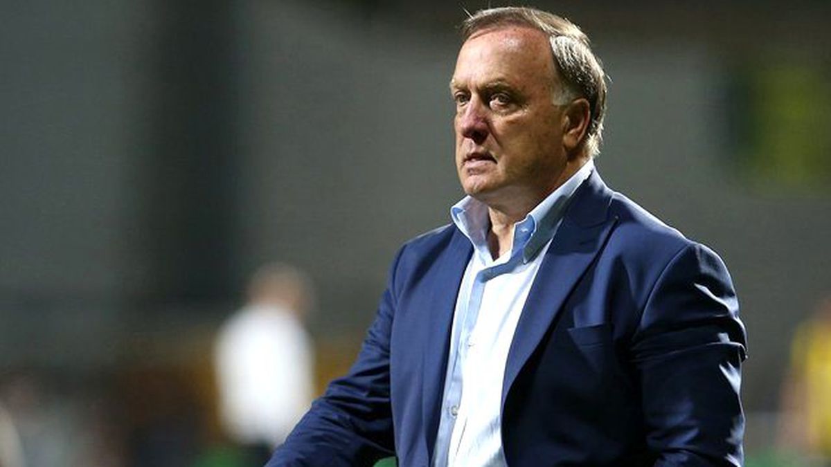 Advocaat'tan Robin van Persie'ye: Forma İçin Çalışmazsan Kadro Dışı Kalırsın