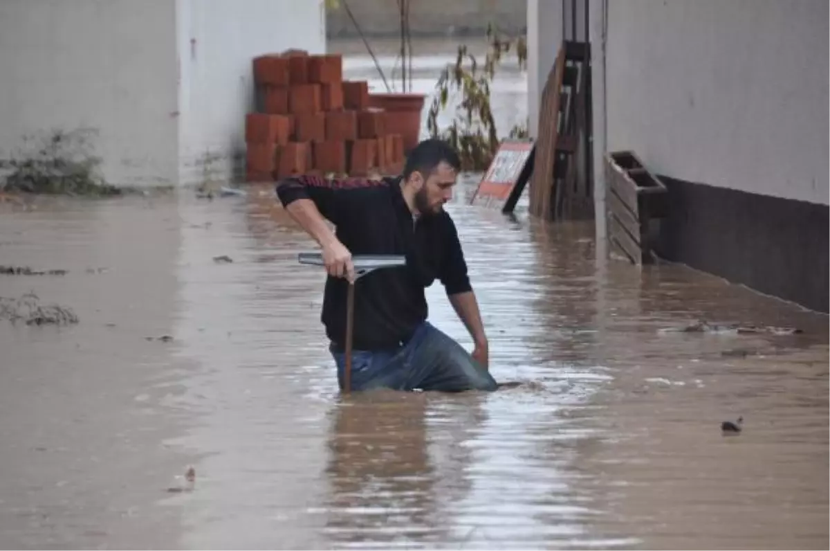 Beşikdüzü Sele Teslim (2)