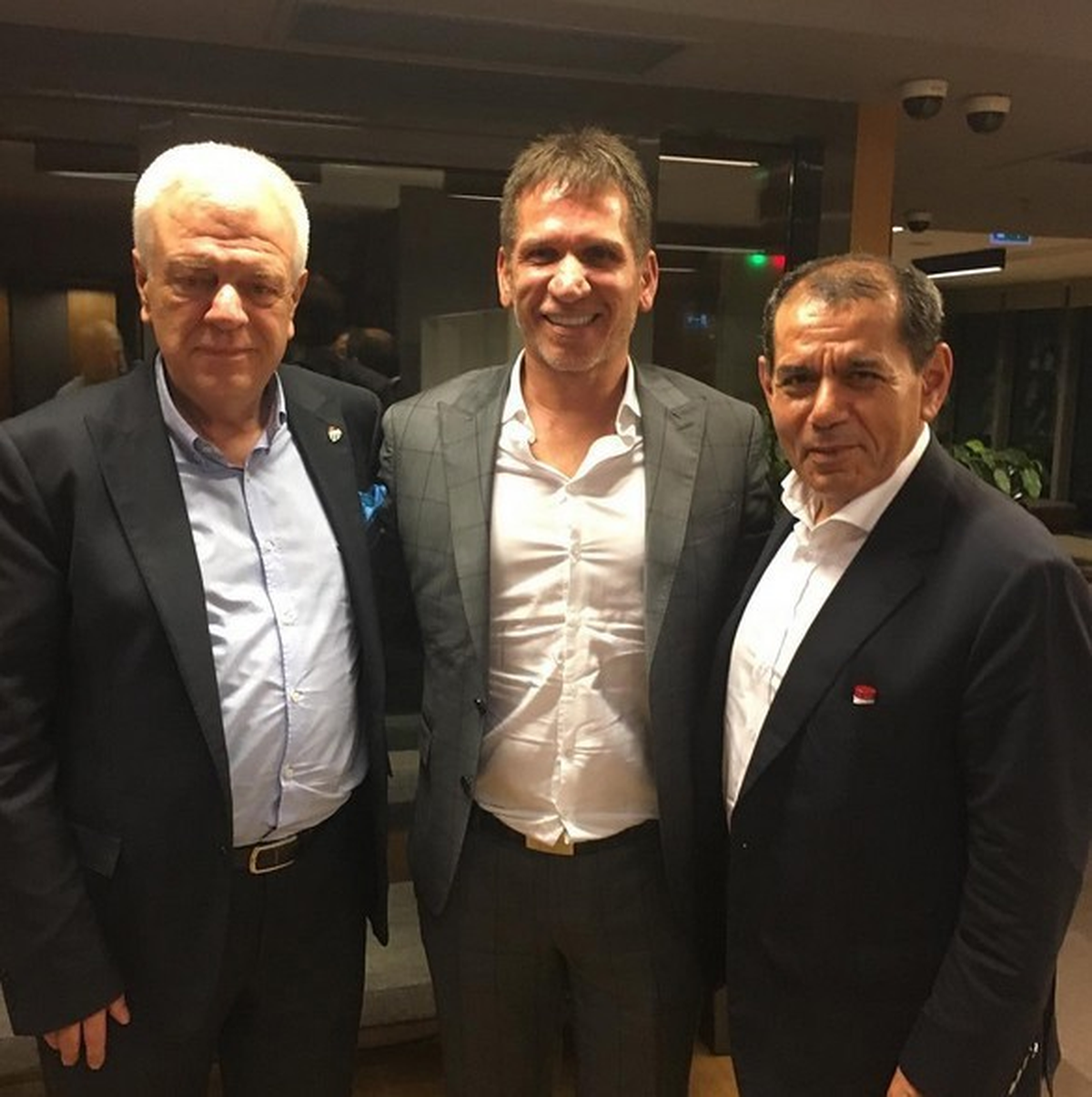 Bursaspor, Serdar Aziz\'in Menajeriyle Bir Araya Gelecek