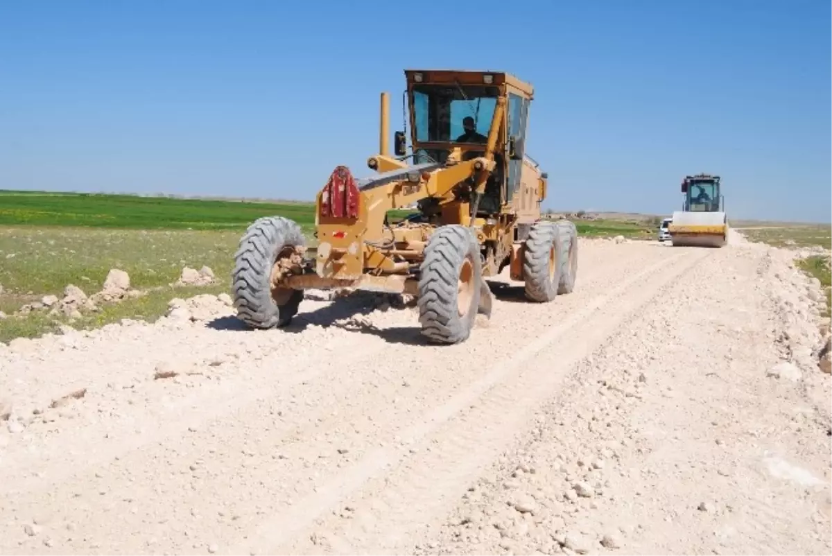 Korkuteli Kırkpınar Mahallesinde Stabilize Çalışması