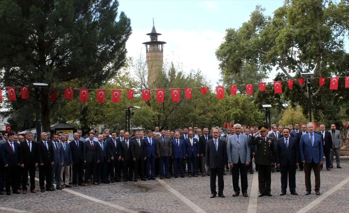 Şair Karakoç\'un İsminin Verildiği İlkokul Açıldı