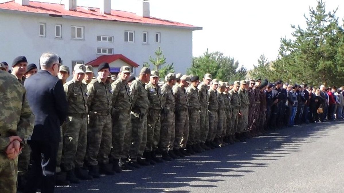 Şehit Uzman Çavuş Ahmet Ece\'nin Cenazesi Memleketine Gönderildi