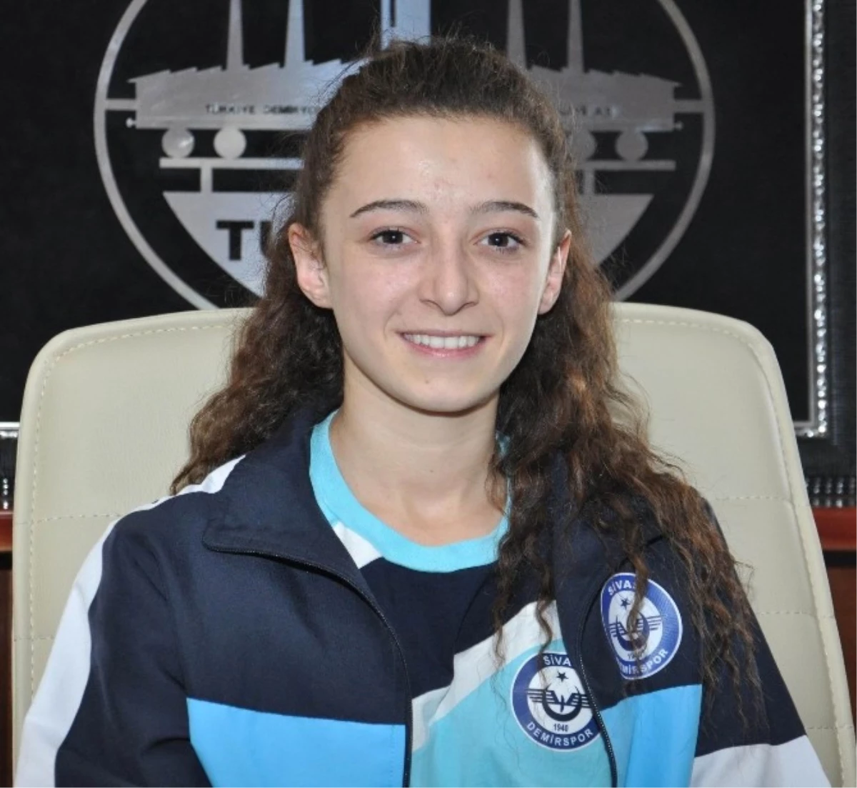 Sivas Demirspor Sporcusu Aydın Gençler Balkan Tekvando Şampiyonası\'na Katılacak