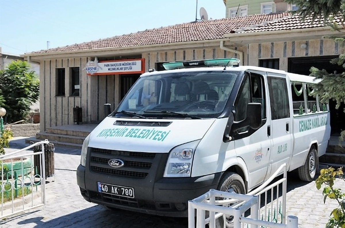 Cenaze Yakınlarının Ulaşımları da Belediye Tarafından Karşılanıyor