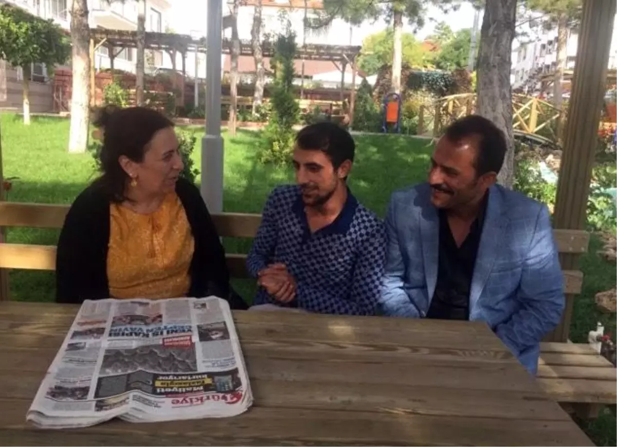 Danimarka\'nın Türk Asıllı Pop Yıldızı Burhan G.\'nin Annesi Oğlunu Anlattı