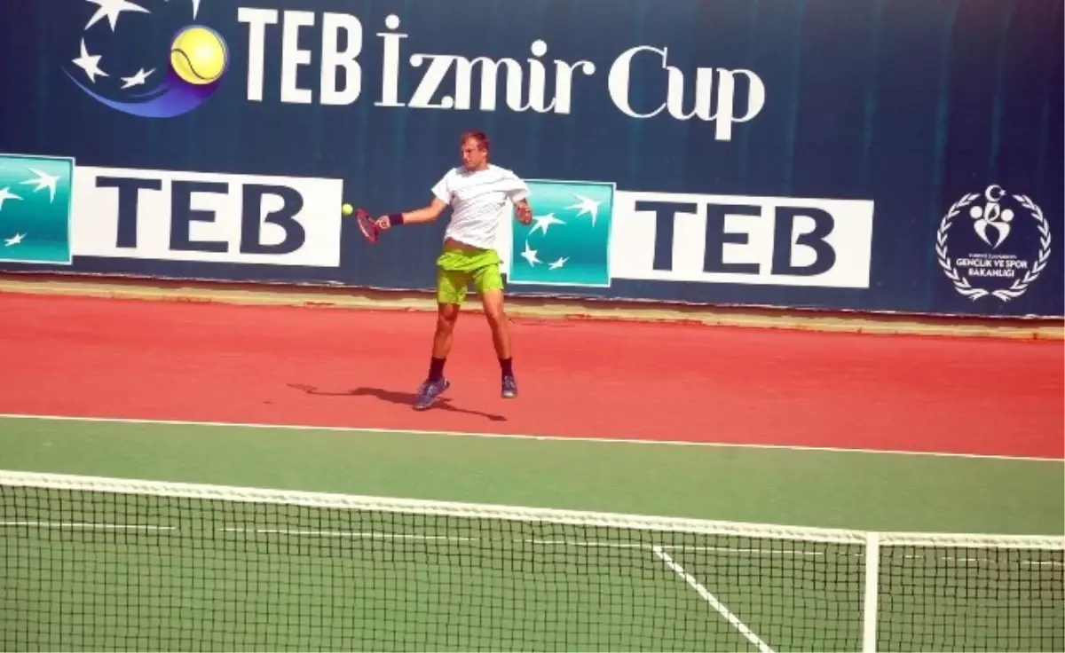 İzmir Cup\'ta Çeyrek Finalistler Belli Oldu