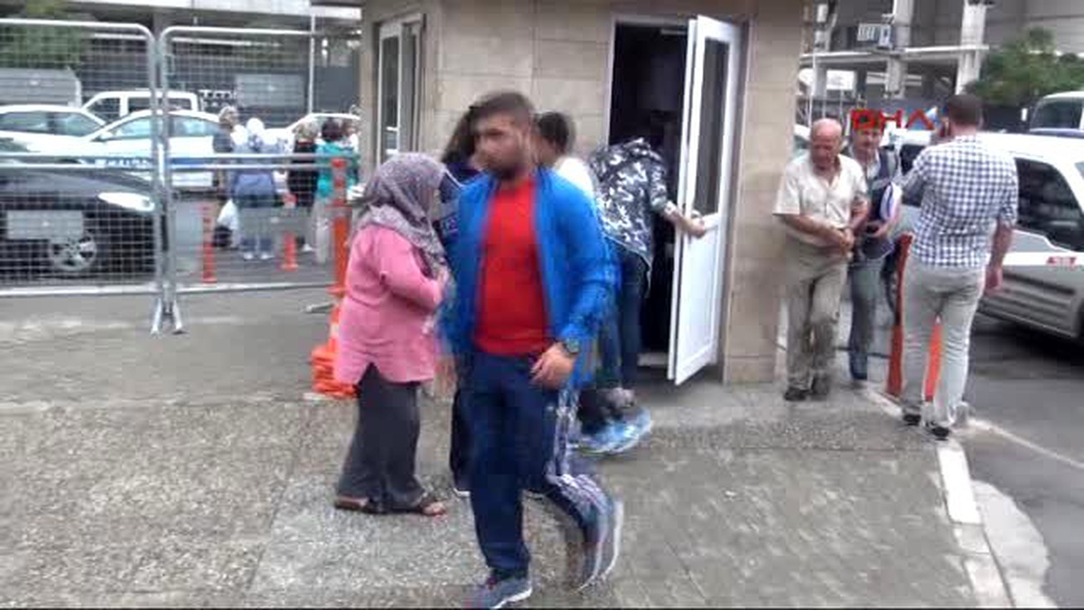 İzmir - Öldürdükleri Kızlarının Kemiklerini Yıllarca Evlerinde Saklamışlar