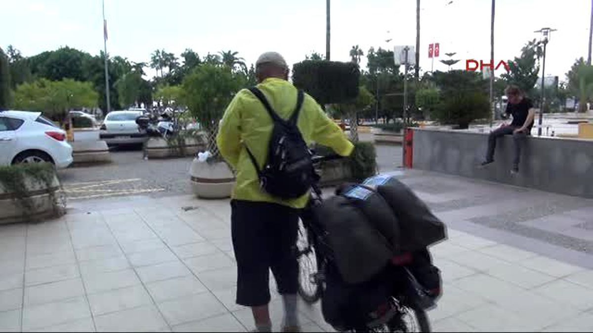 Mersin - İranlı Bisikletçi Akdeniz Turunda
