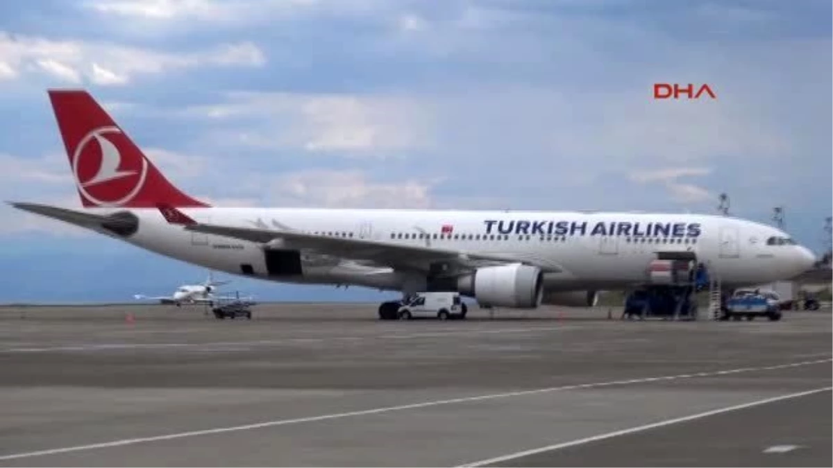 Trabzon - İslamabad Uçağı Trabzon\'a Acil İniş Yaptı