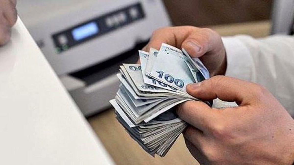 6 Günde Parasını Çekmeyen Hasta İşçi Yandı