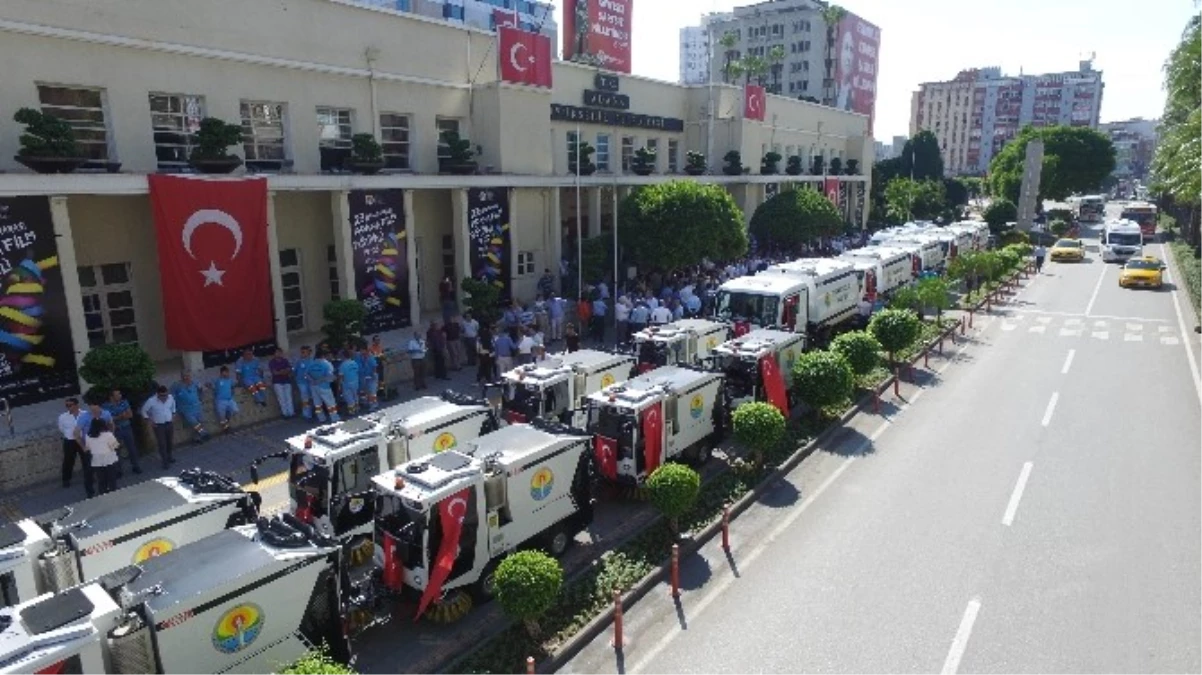 Adana Büyükşehir\'in Hizmet Filosu Güçlendi