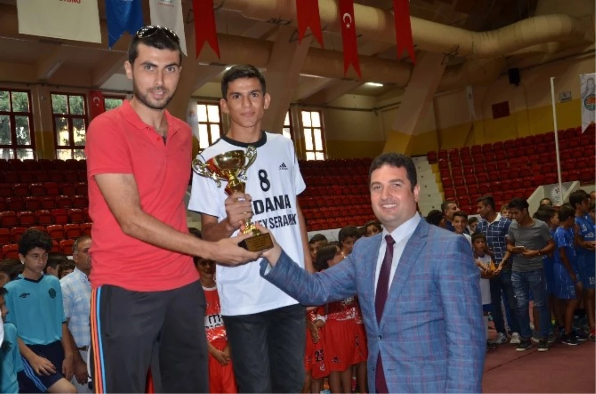 Adana\'da Yeni Futbol Sezonu Açılışı ve Kupa Töreni
