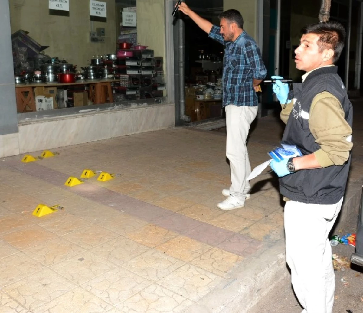 Aksaray\'da Tüfekli Saldırı: 2 Yaralı