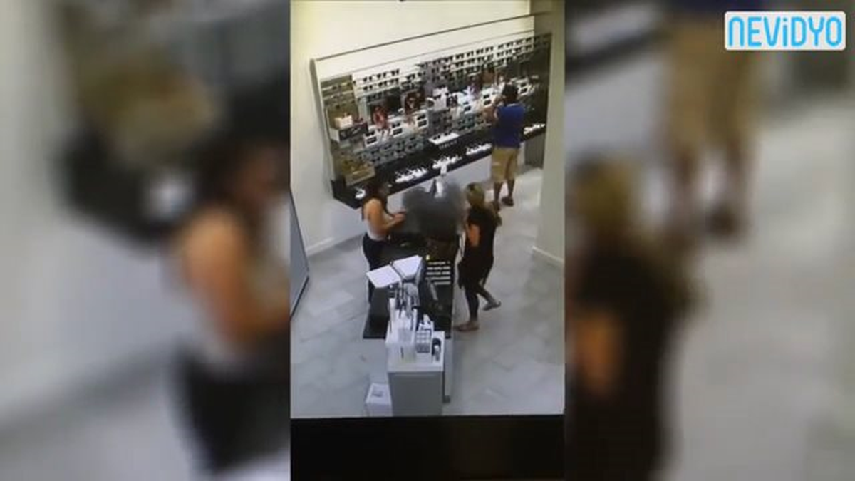 Bomba Gibi Patladı!