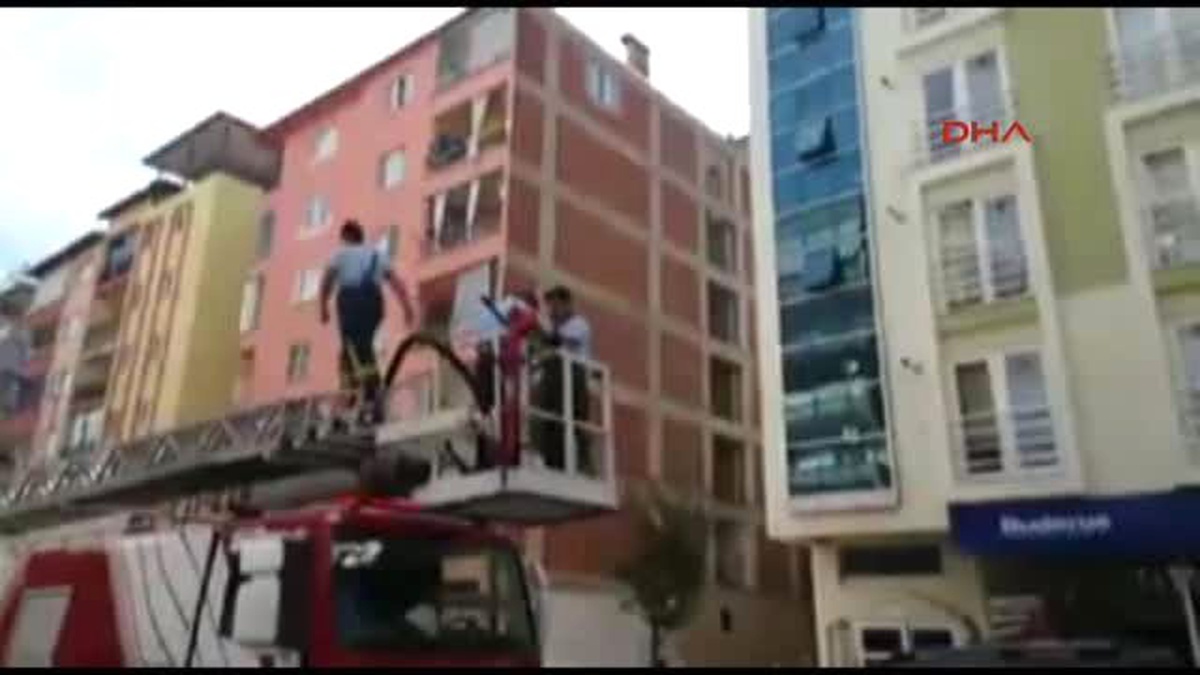Denizli - Evde Yalnız Kalan Felçli Kadın İçin Seferberlik