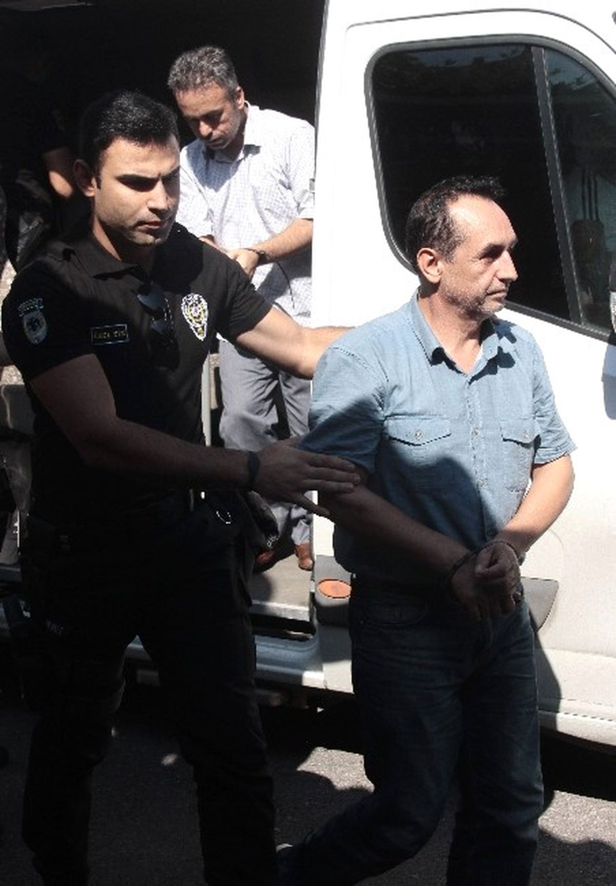 Fetö\'den Gözaltına Alınan Öğretmenler Adliyeye Sevk Edildi