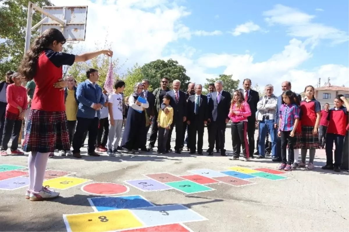 Geleneksel Oyunlar Okullarda Yaşatılıyor