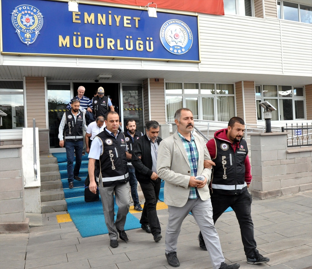 Güncelleme - Kırıkkale Merkezli Fetö/pdy Soruşturması