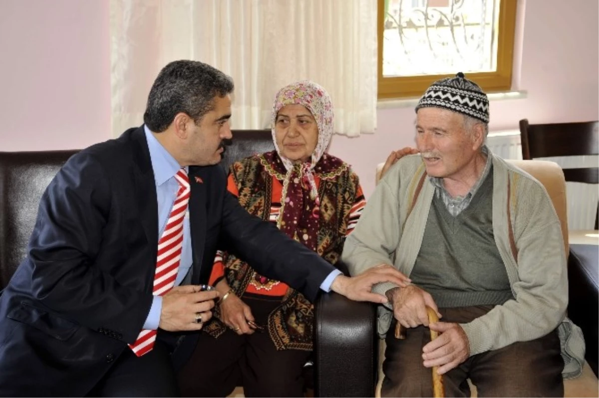 Haluk Alıcık, Alzheimer Hastalarını Yalnız Bırakmadı