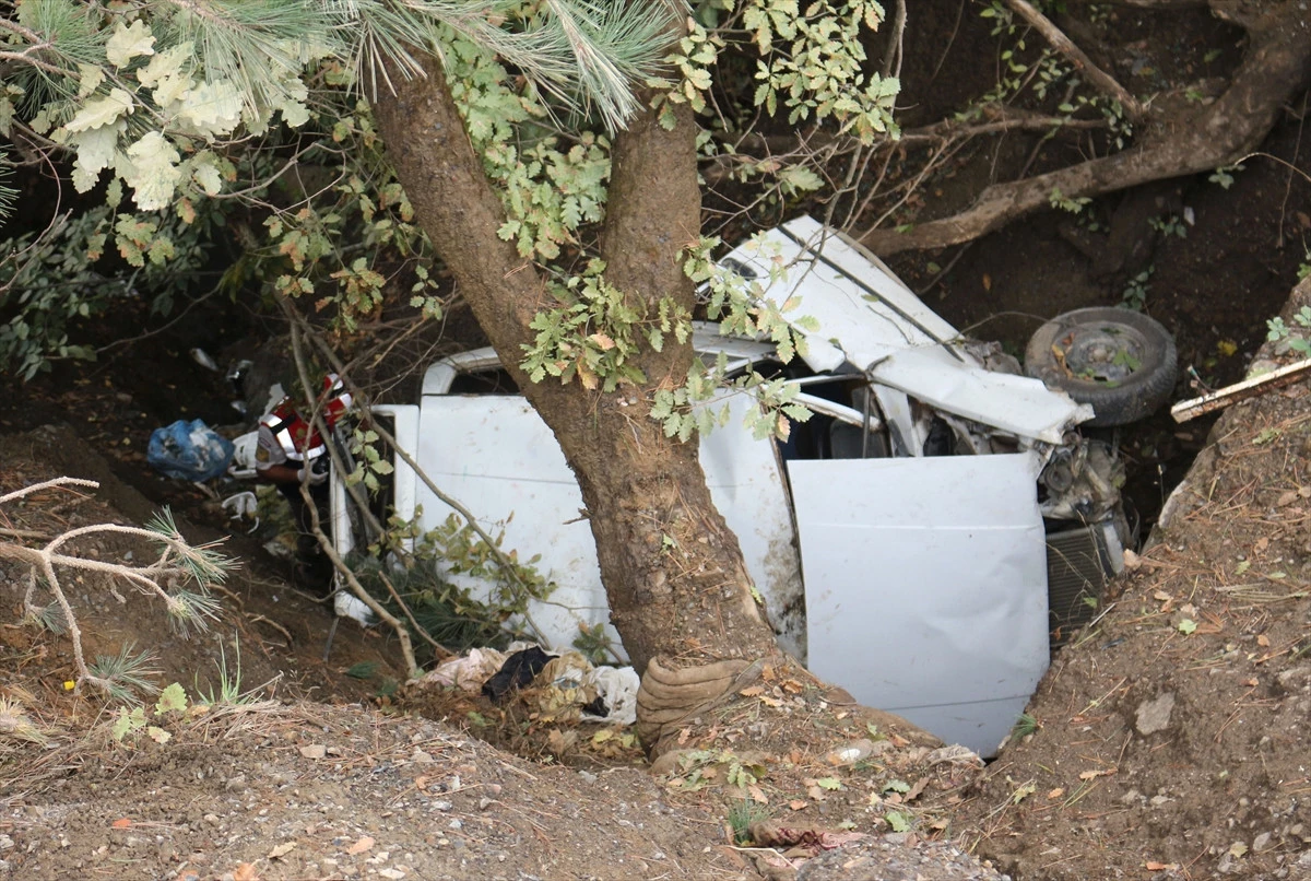 Kastamonu\'da Trafik Kazası : 1 Ölü, 1 Yaralı