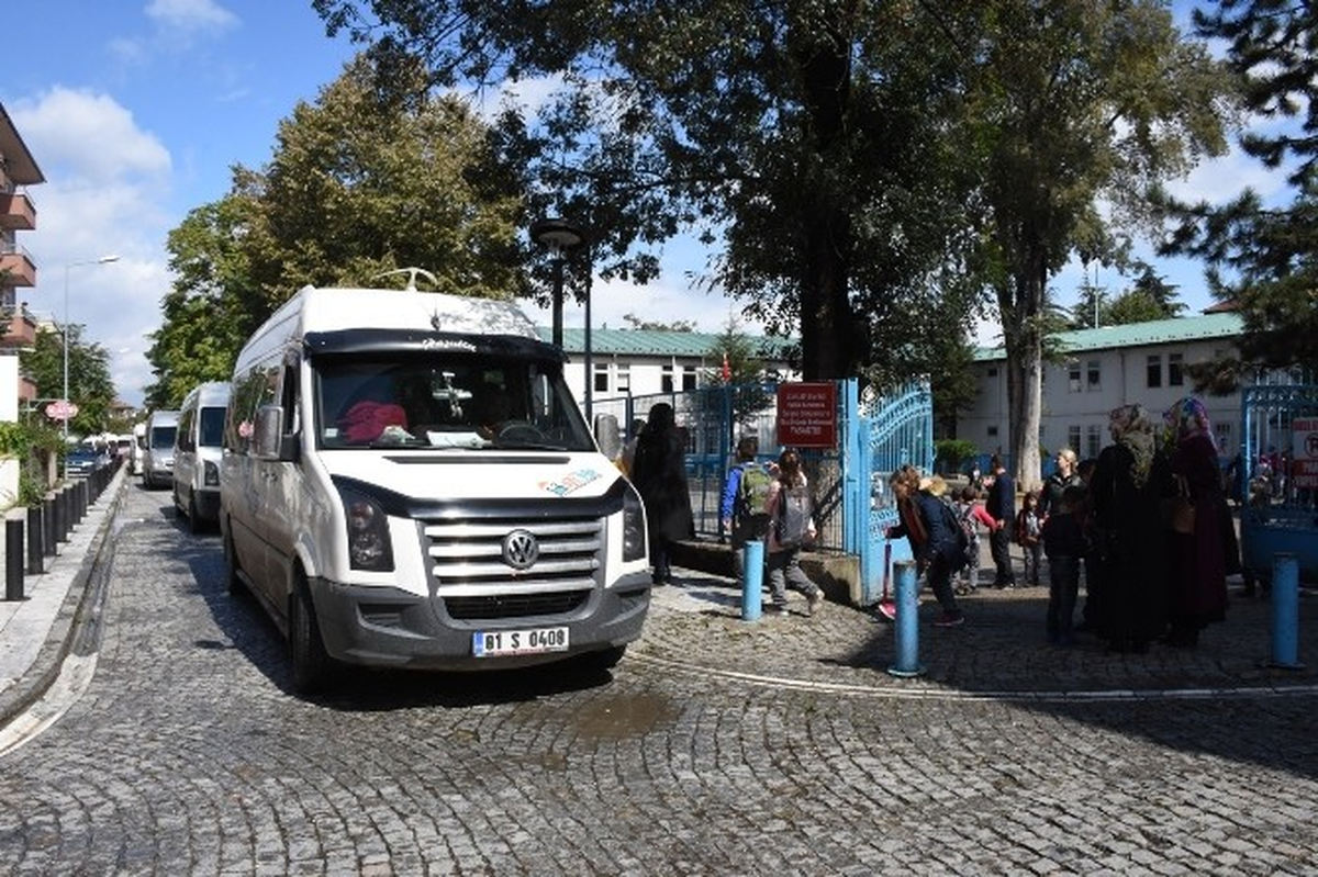 Servis Araçları Denetlendi