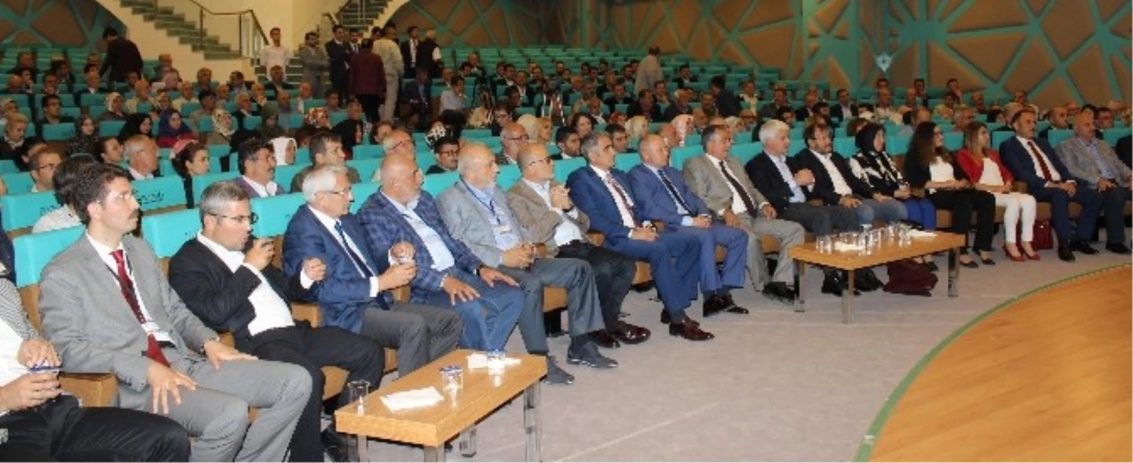 AK Parti Nilüfer İlçe Teşkilatı, Danışma Meclisi Toplantısında Buluştu