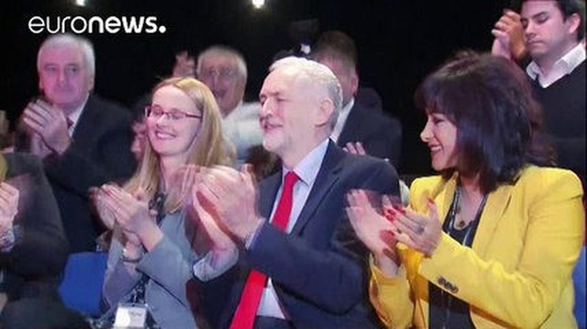 Birleşik Krallık İşçi Partisi Yine Jeremy Corbyn\'e Emanet