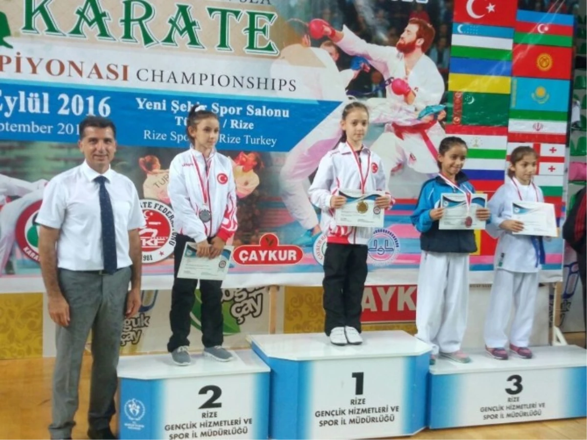 İhlas Eğitim Kurumları Spor Kulübü\'nden Uluslararası Başarı