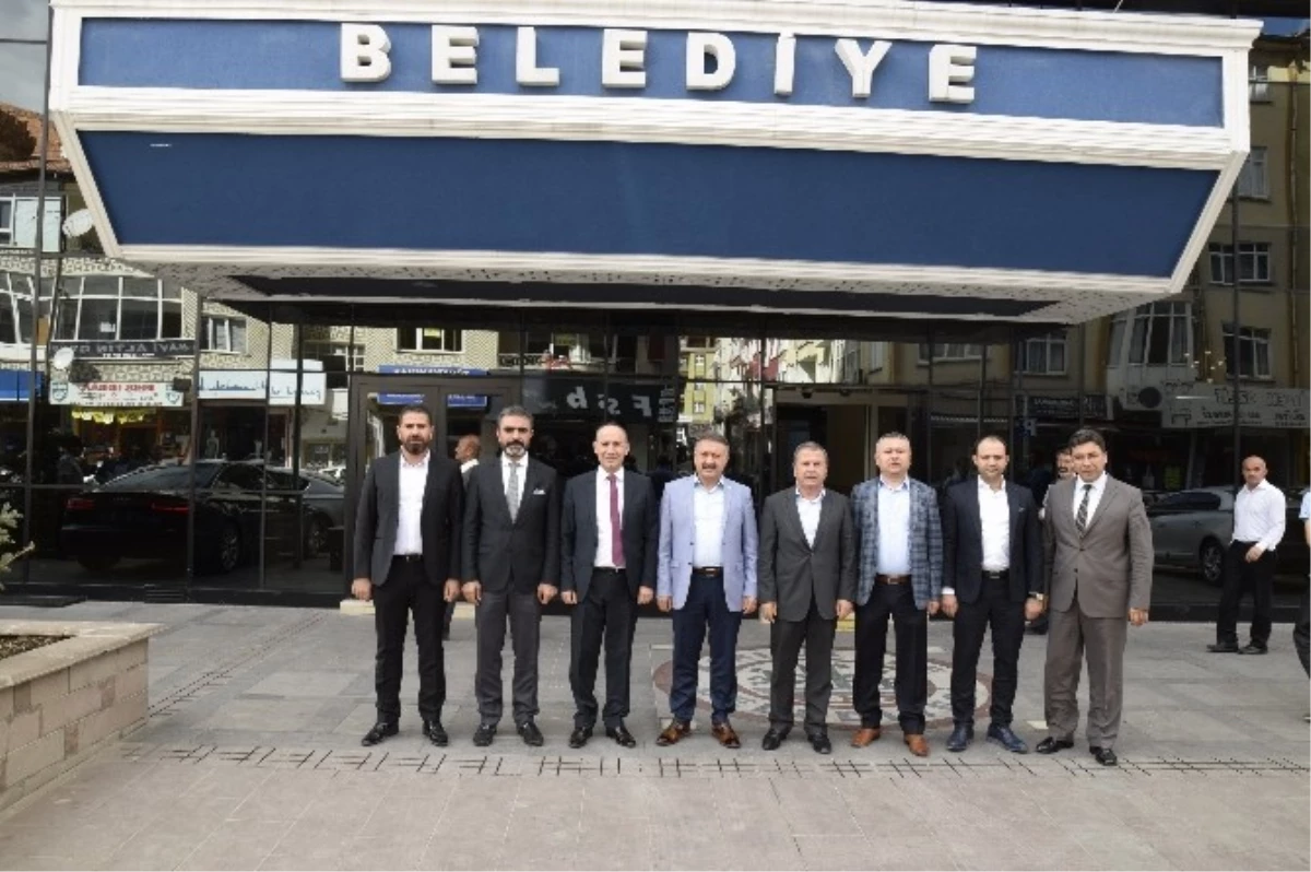 Kırıkkale\'yi Ziyaret Eden AK Parti Milletvekili Özkan;