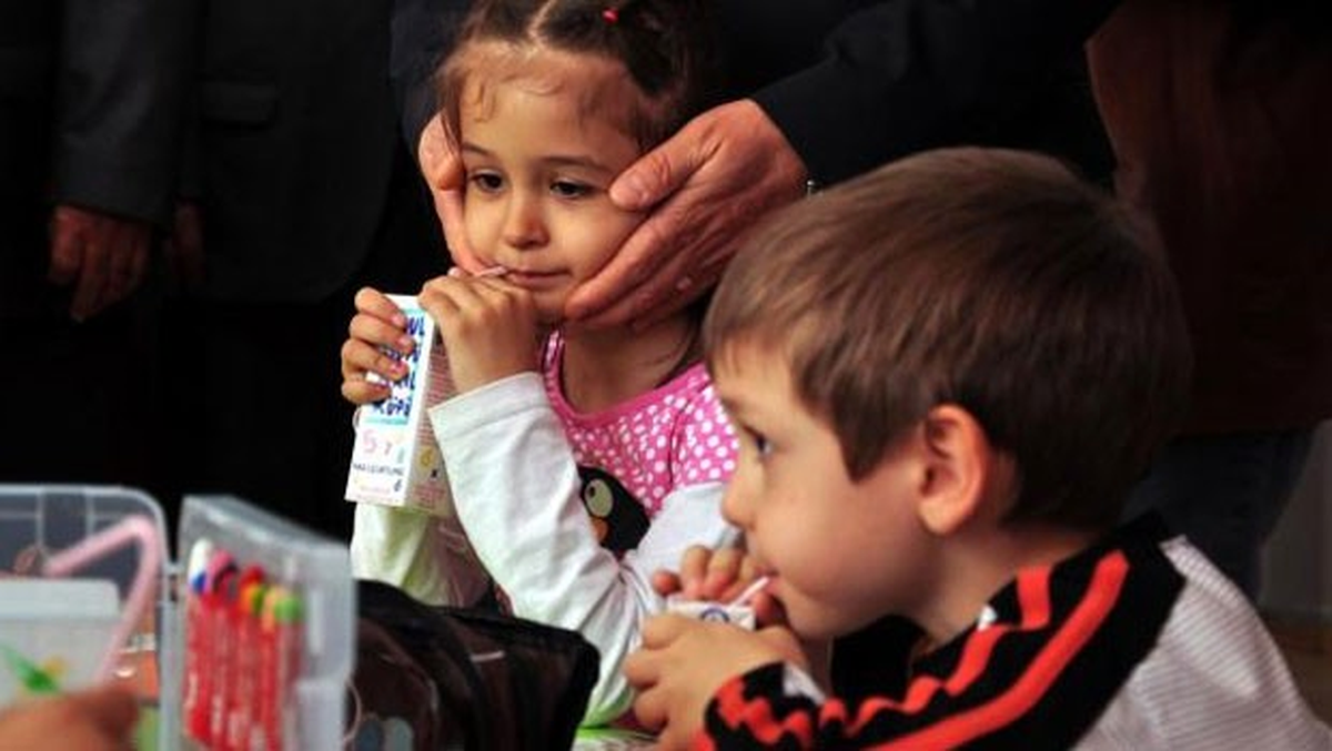 Okul Sütü Uygulaması Devam Edecek