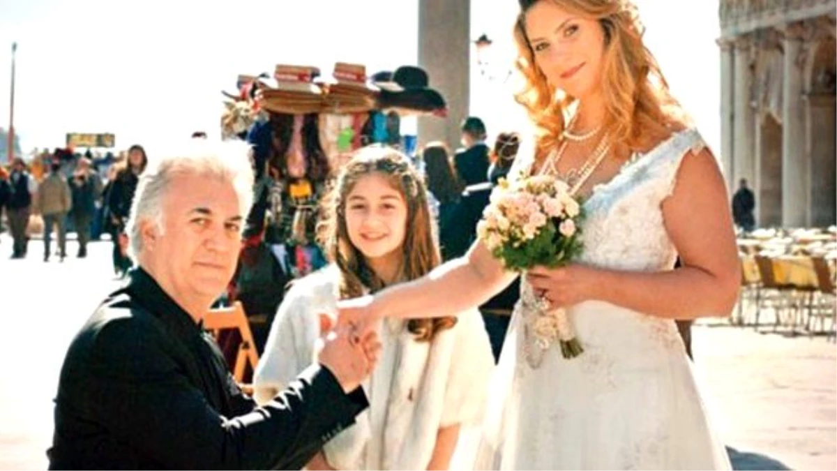 Tamer Karadağlı Senaryo Gereği Eski Eşiyle Yeniden Nikah Masasına Oturdu