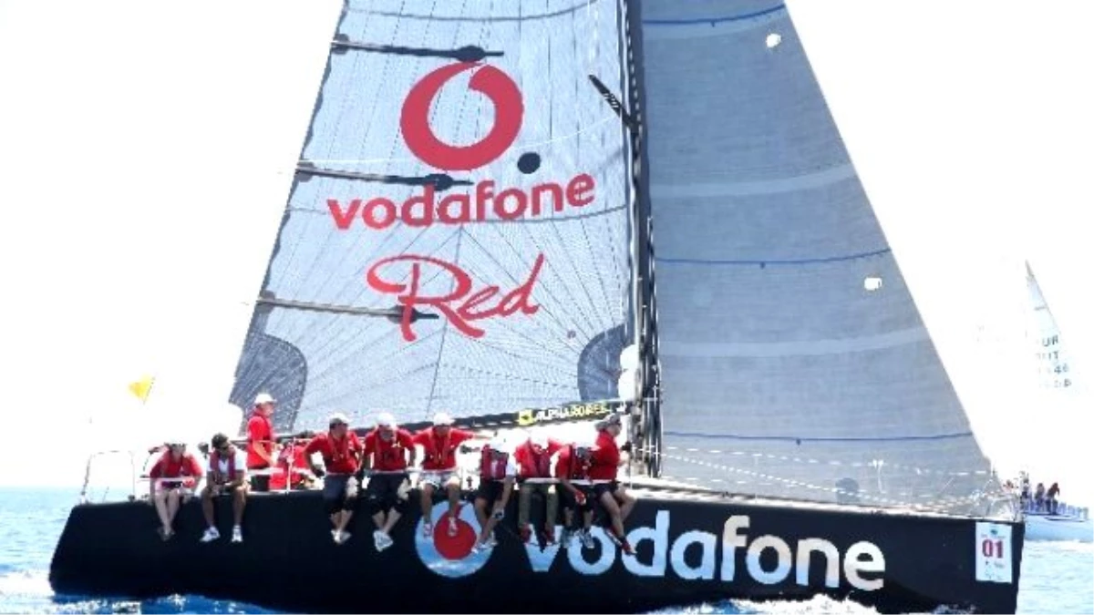 Vodafone Red Famous Cup Başladı