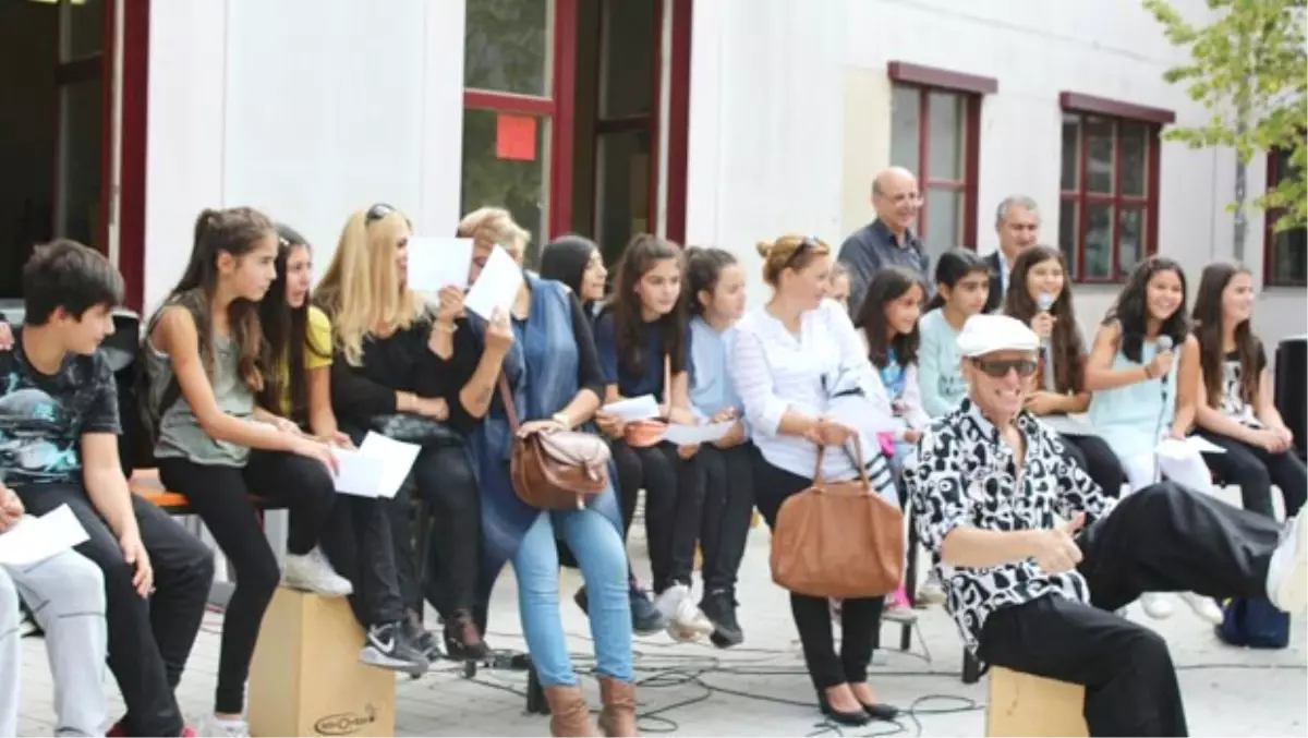 Aziz Nesin İlkokulu 20 Yaşında