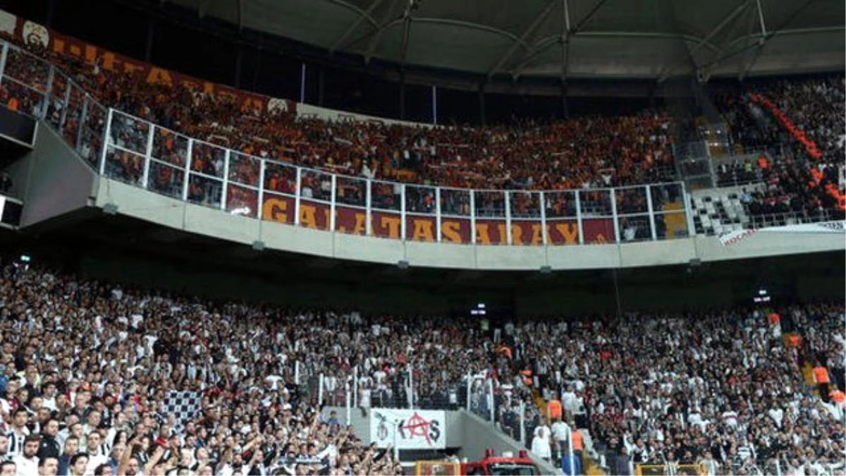 Beşiktaş, Galatasaraylı Taraftarları Anlamlı Bir Gönderme ile Bastırdı