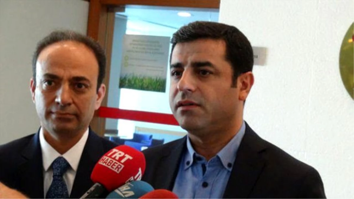 Demirtaş\'tan \'Kürtçe Bilmiyor\' Eleştirilerine Yanıt: Benim Değil Devletin Ayıbı