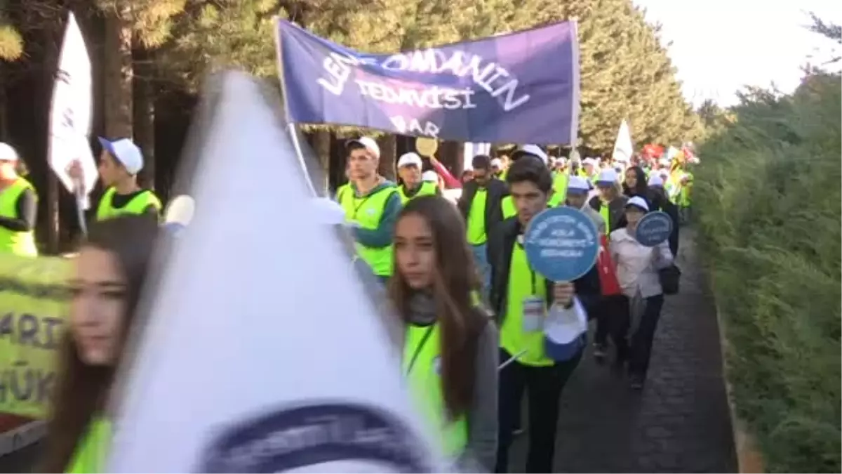 Lenfomaya Karşı Farkındalık Yürüyüşü