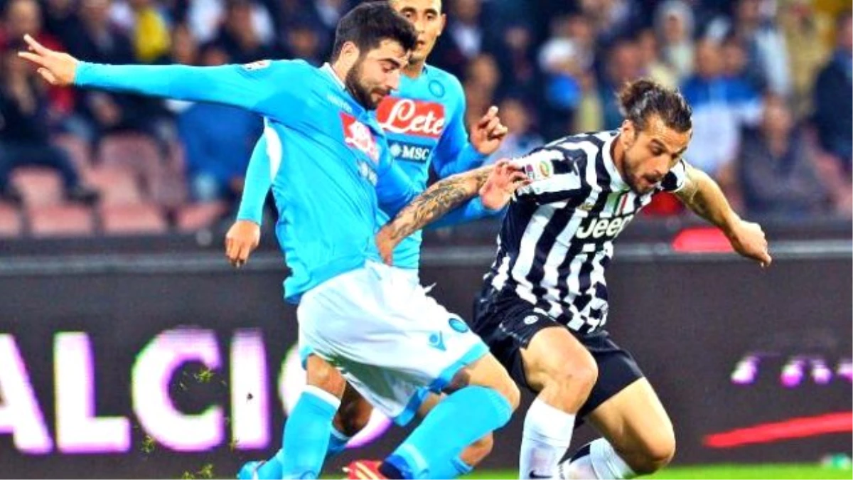 Lider Juventus Kaçıyor, Napoli Takipte