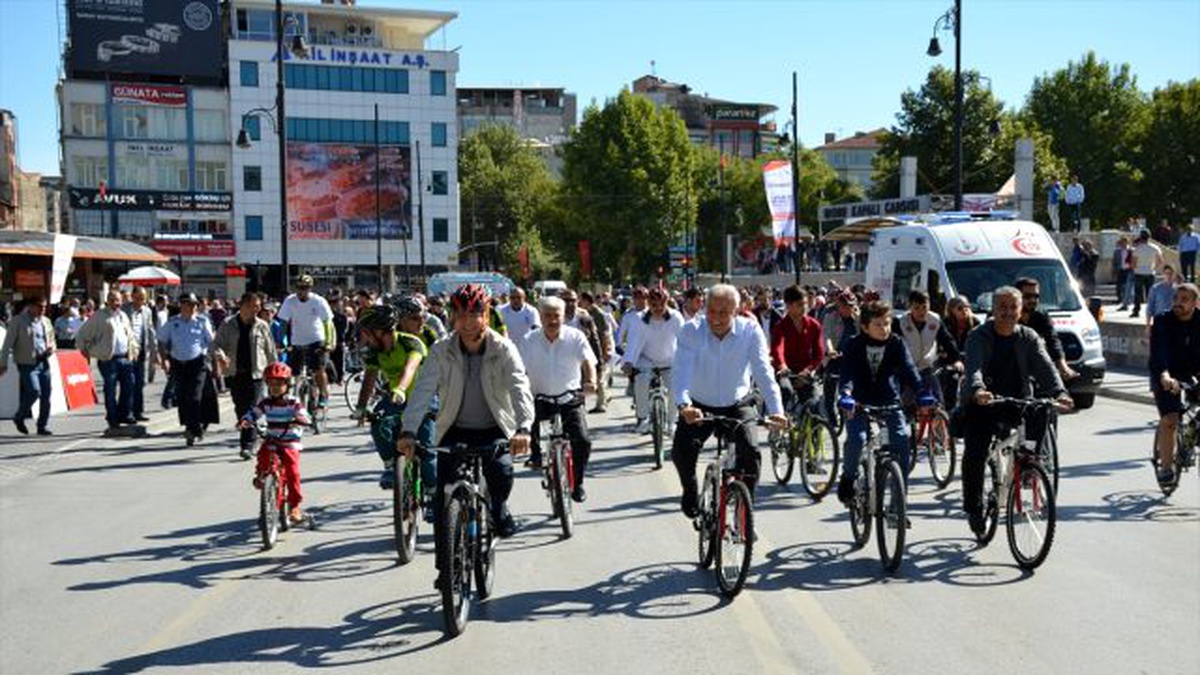 Malatya\'da "Otomobilsiz Yaşam Günü" Etkinliği
