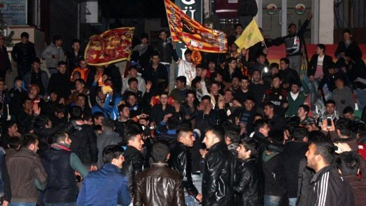 Vodofone Arena\'daki İlk Derbinin Ardından Taraftarlar Olaysız Bir Şekilde Dağıldı