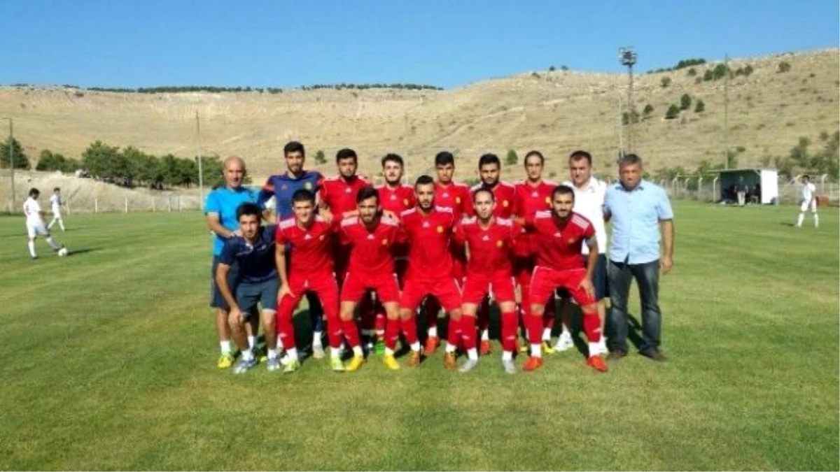 Yeni Malatyaspor U 21 Takımı Altınordu\'yu 1-0 Yendi