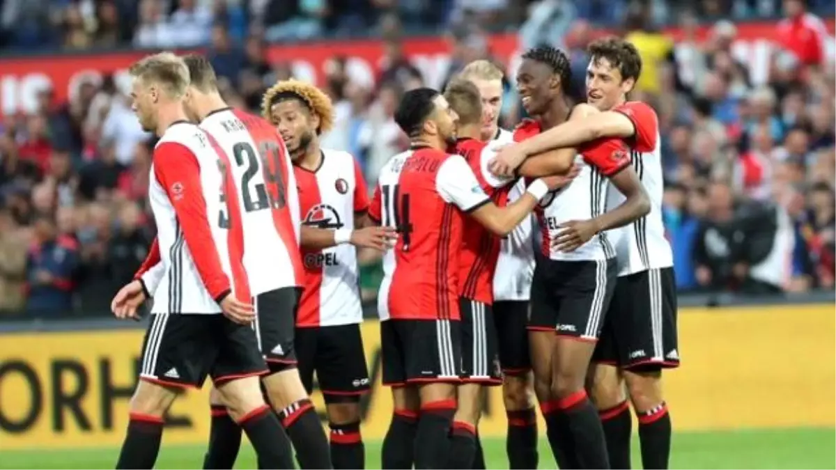 Feyenoord Puan Kaybetmiyor