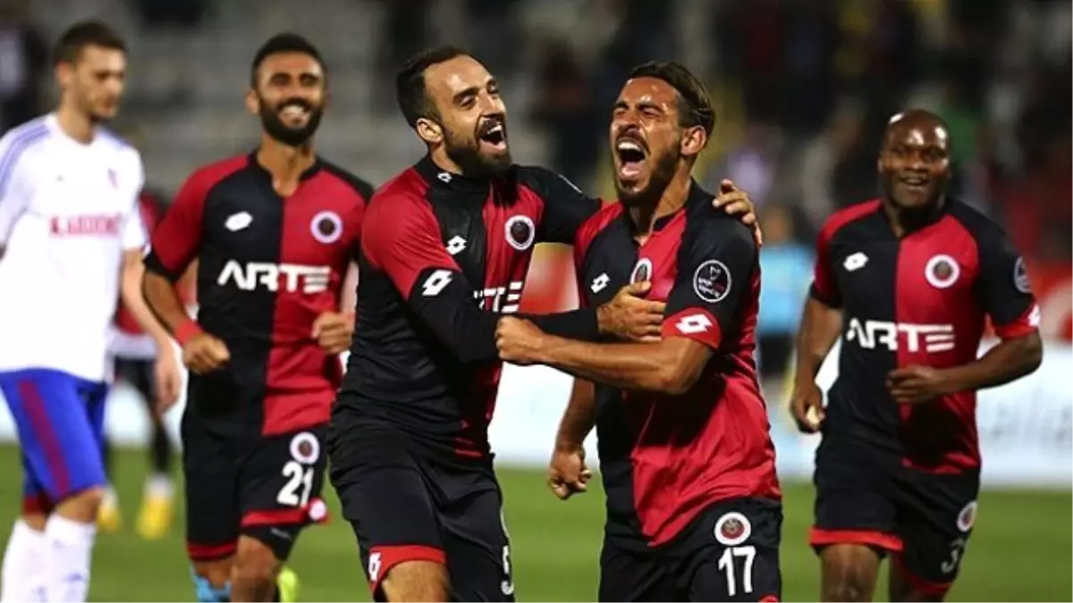 Futbol: Spor Toto Süper Lig