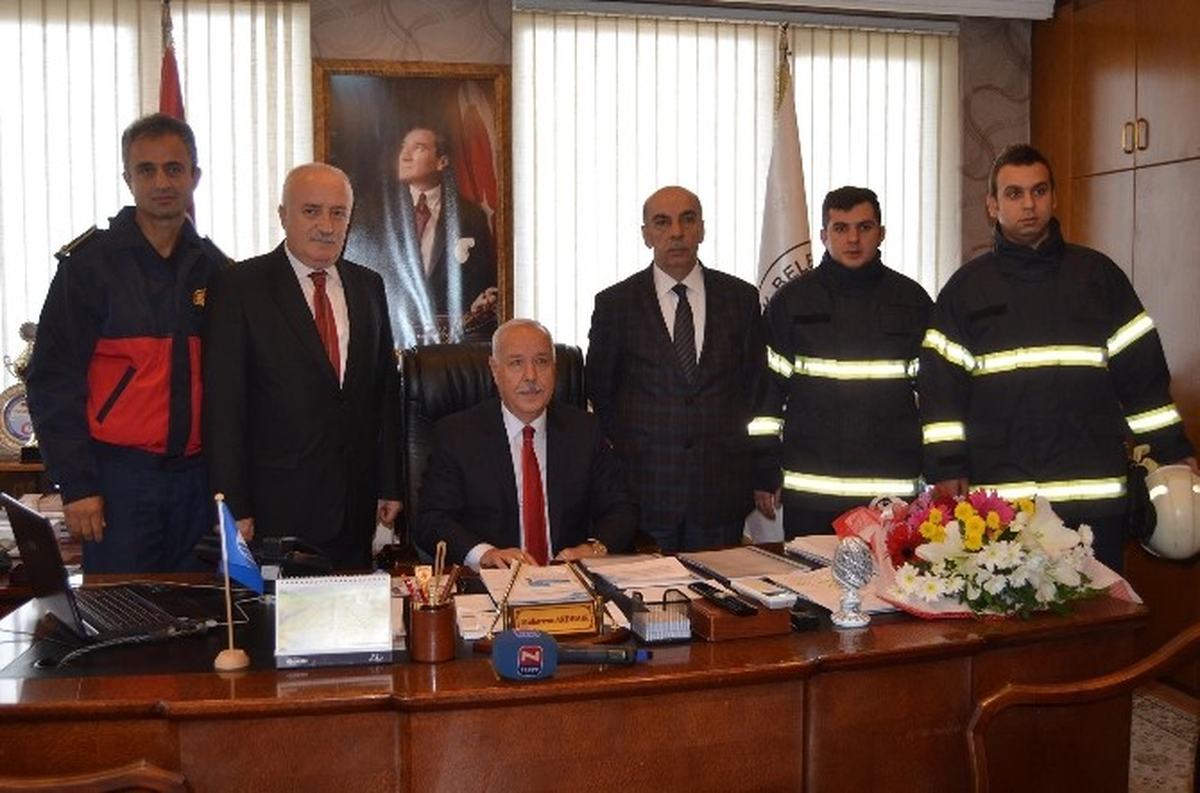 İtfaiye Personelinde Akdemir\'e Ziyaret