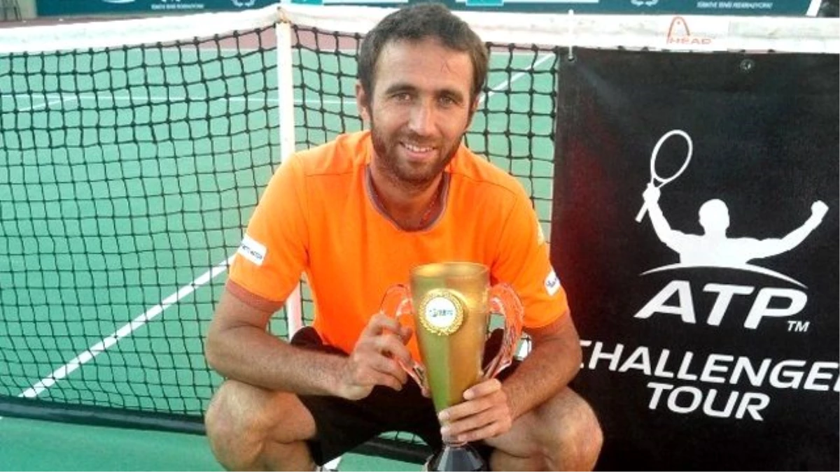 Marsel İlhan, TEB İzmir Cup\'ı Kazandı