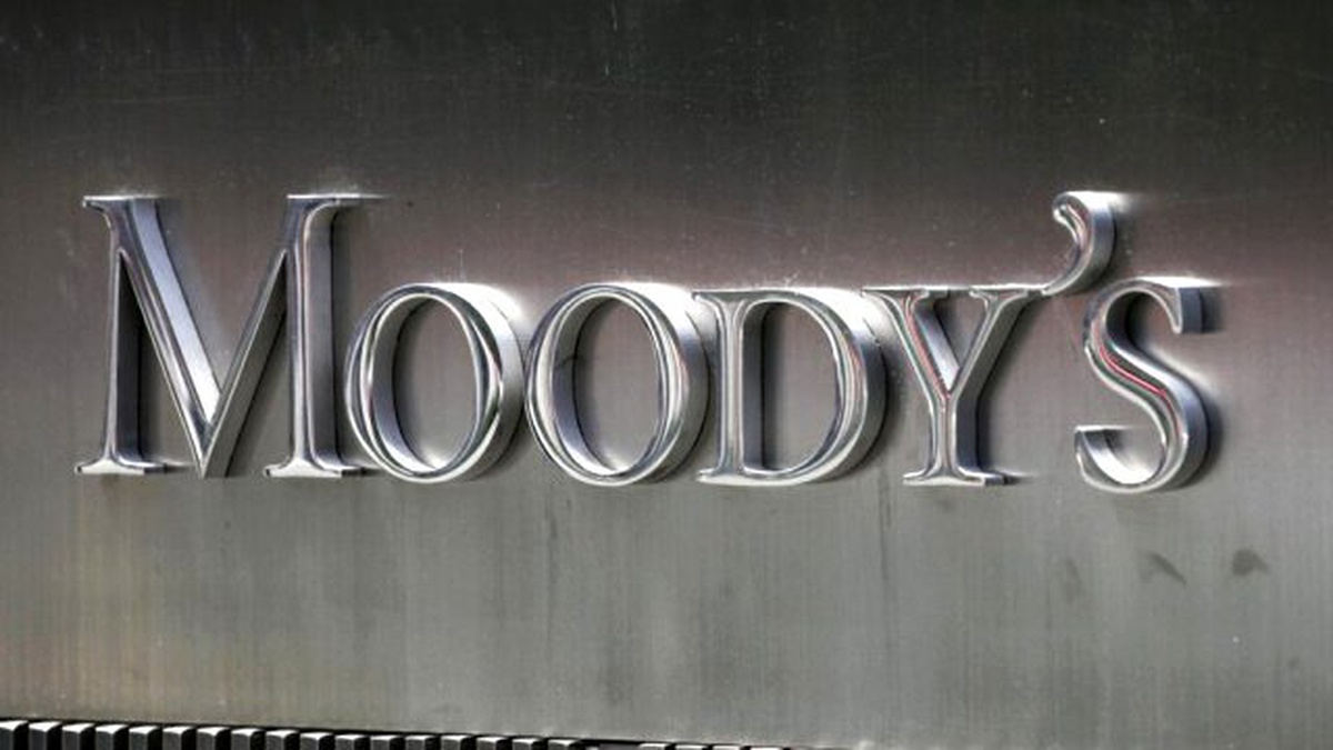 Moody\'s\'in Not İndirimi Sonrası Lira Düşüşte