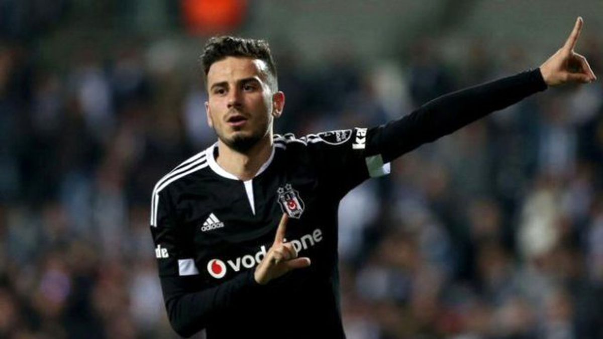 Oğuzhan Özyakup\'un Sakatlığı