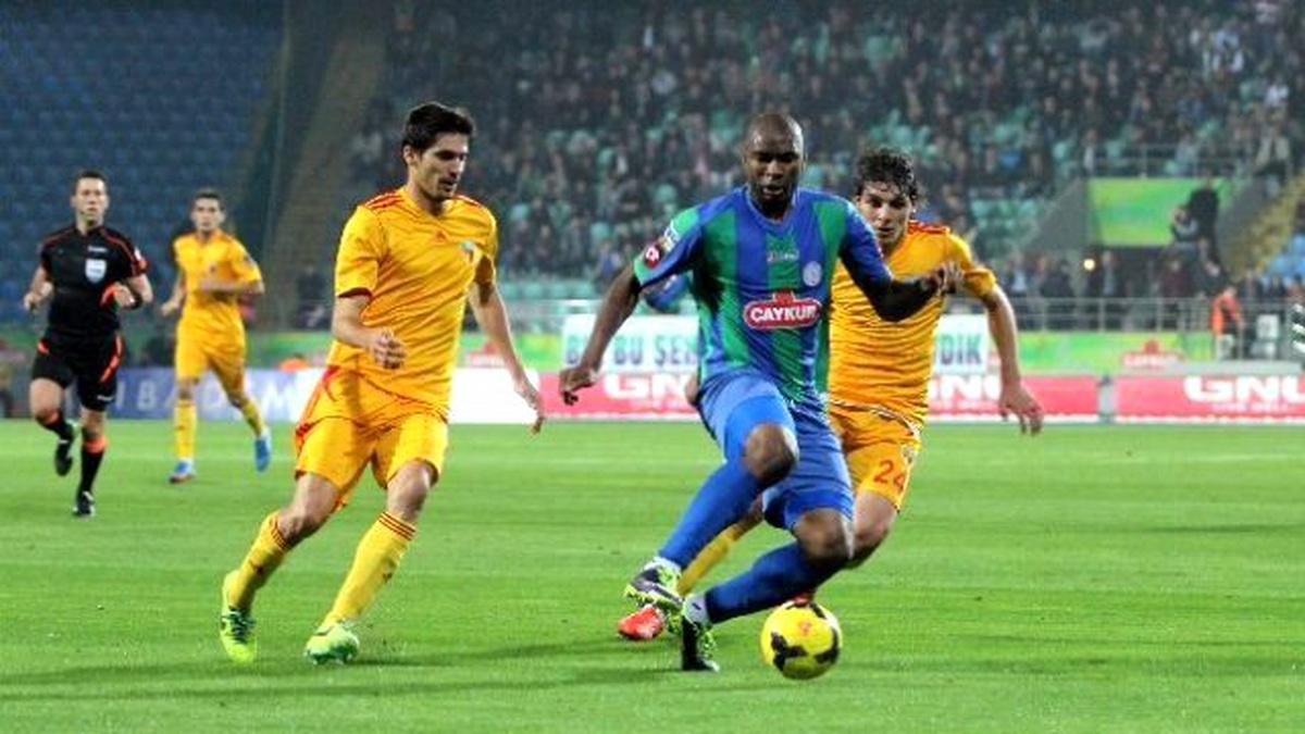 Kayserispor 8 Maçlık Galibiyet Hasretine Son Verdi