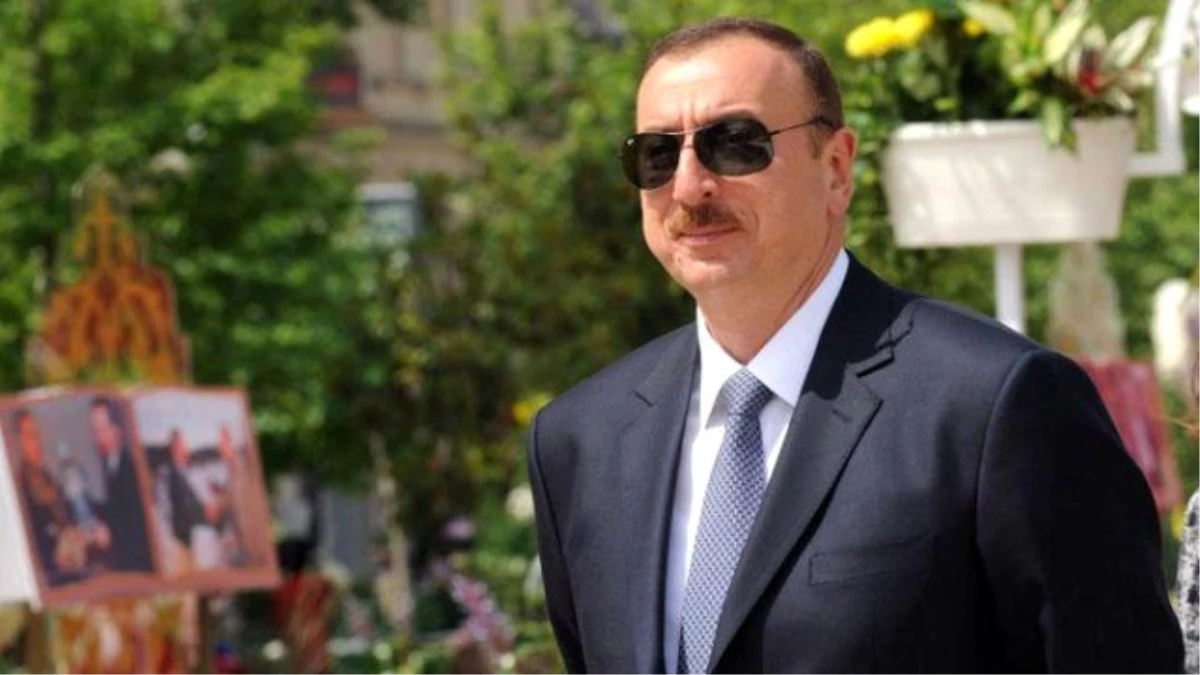 Azerbaycan, Anayasa Değişikliğine \'Evet\' Dedi