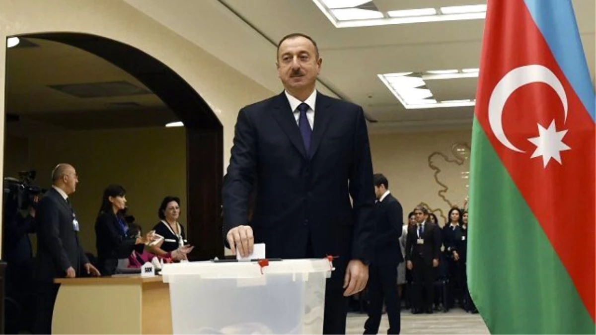 Azerbaycan Anayasa Değişikliğine "Evet" Dedi