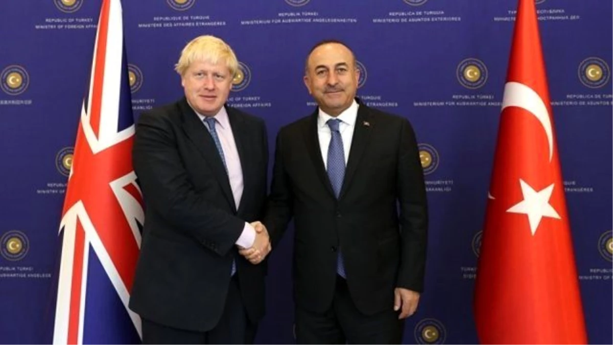 Türkiye'ye Gelen Osmanlı Torunu Boris Johnson'a 